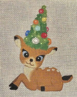 RCHO2105 SMALL SITTING REINDEER WITH TREE by Ray Crawford