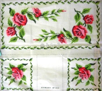 Roses Runner w Two Napkins by Diamant-DIA35.332