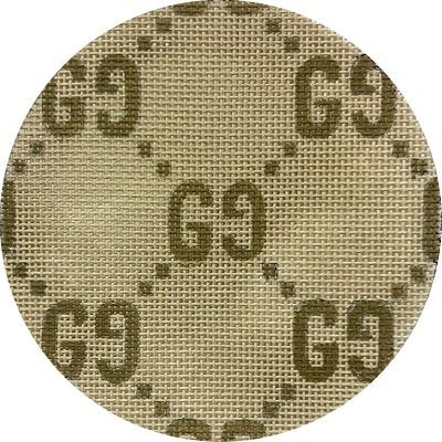 APX398 GUCCI STYLE ROUND ORNAMENT OR INSERT by Alice Peterson
