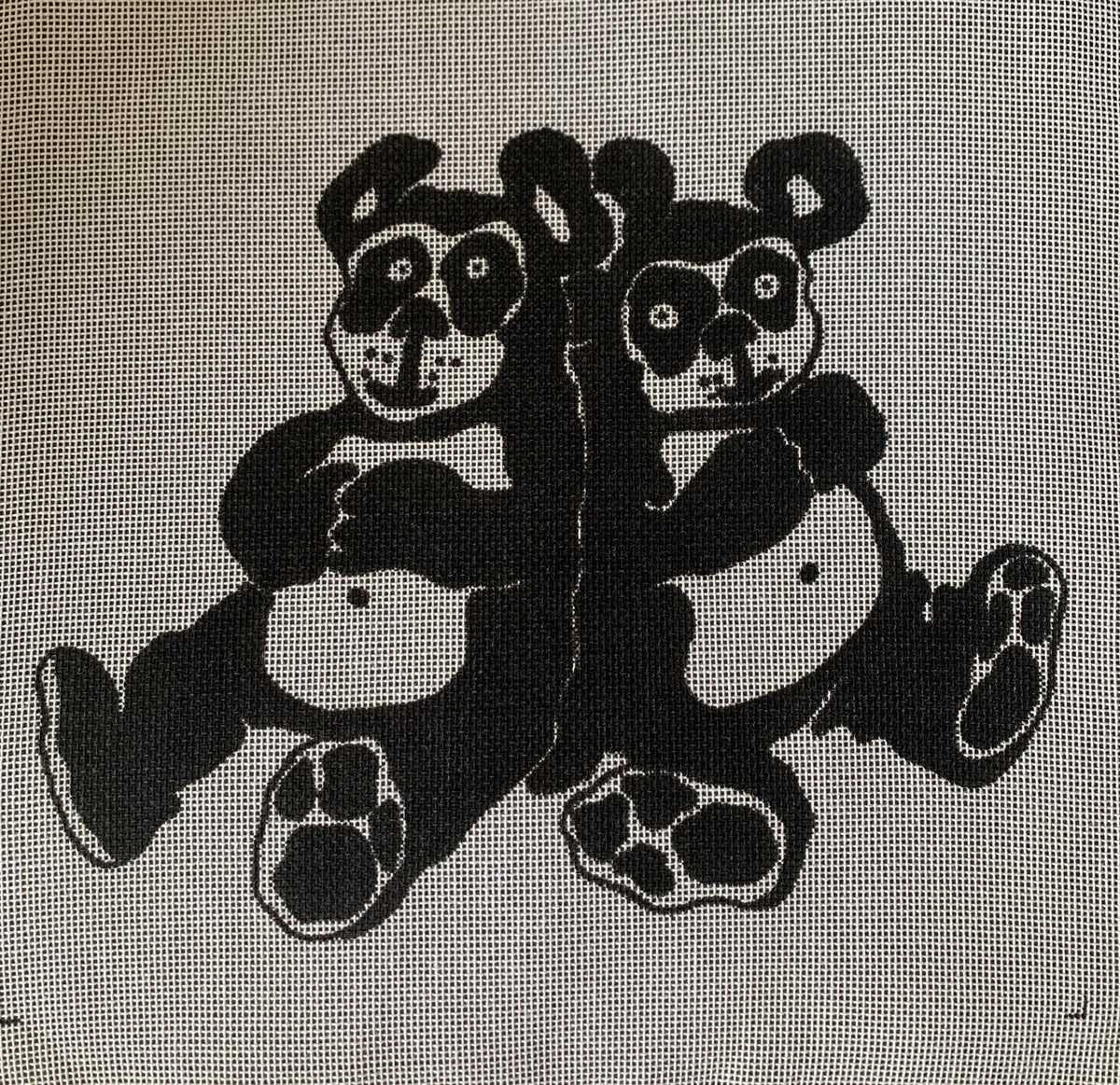 CLEARANCE - C-KAM02 - BLACK AND WHITE BEARS