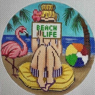 GEPGS202 STITCHING GIRL BEACH ROUND by Gayla Elliott