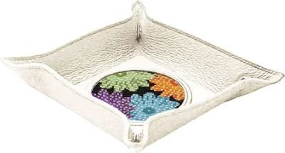 LEE'S SMALL OFF WHITE SNAP TRAY Self finishing by Lee's Needlearts